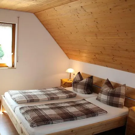 Ferienwohnung Petra Marschall *